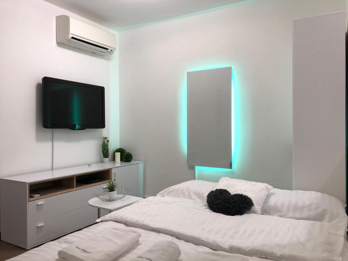 Modern Center Studio Under The Castle II Free Parking Διαμέρισμα Λιουμπλιάνα Εξωτερικό φωτογραφία